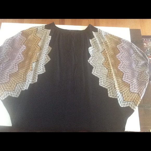 Bcbgmaxazaria Silk Top - Picture 3 of 4